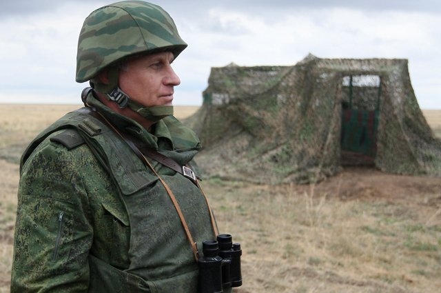    Чем занимается начальник штаба сухопутных войск?