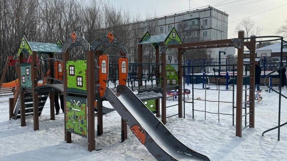     Программе Минвостокразвития «1000 дворов на Дальнем Востоке» будет продолжена. В 2023 году будет благоустроено 80 дворов.
