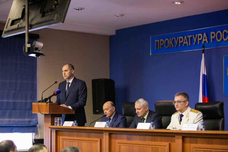    Денис Паслер отметил роль органов прокуратуры в решении важных для области вопросов Елена Шкатова