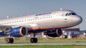    фото: sverdlovskavia.livejournal.com Лаура Акопян