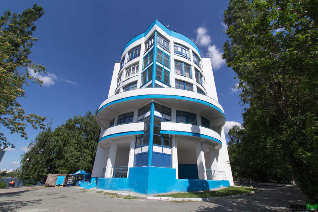 Динамо екатеринбург фото Красота функциональности: искусство конструктивистской архитектуры Арт Просвет Д