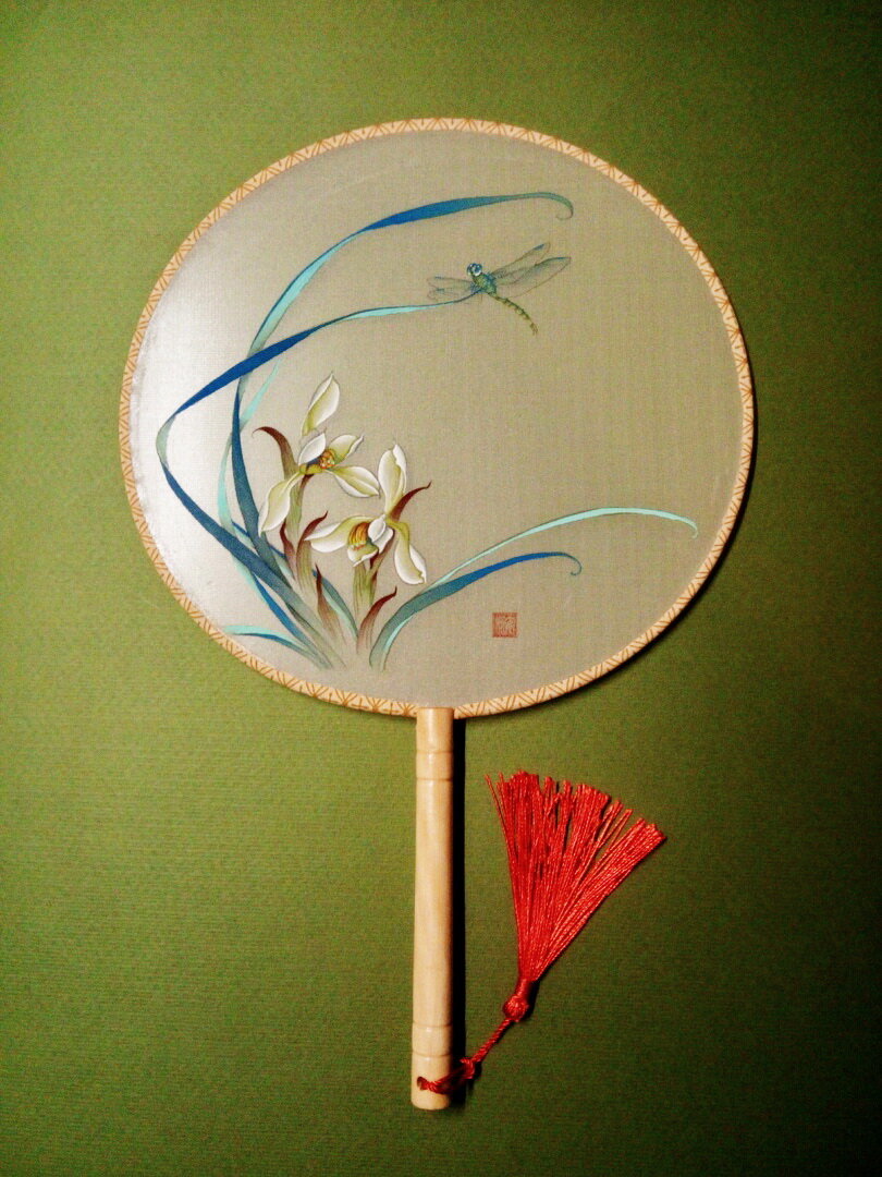 «Орхидея» 2018 г, 23х23 см, шелковый веер, стиль гунби.