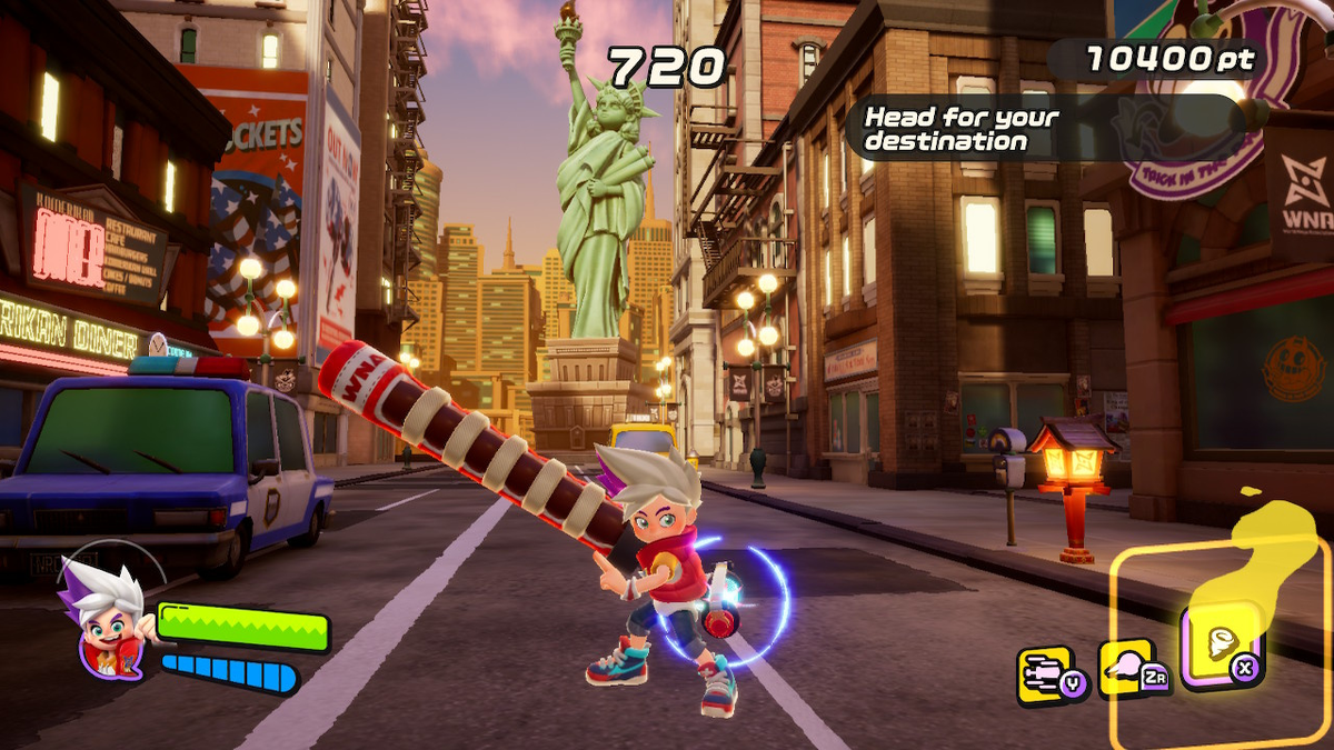 Своя статуя Свободы здесь тоже есть.