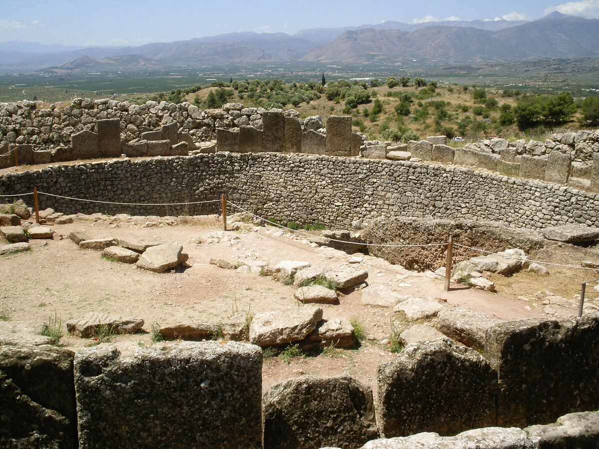 Могильный круг А теперь