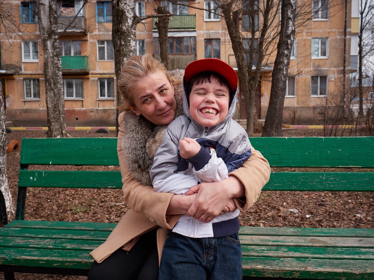 Ромета и ее сын Влад