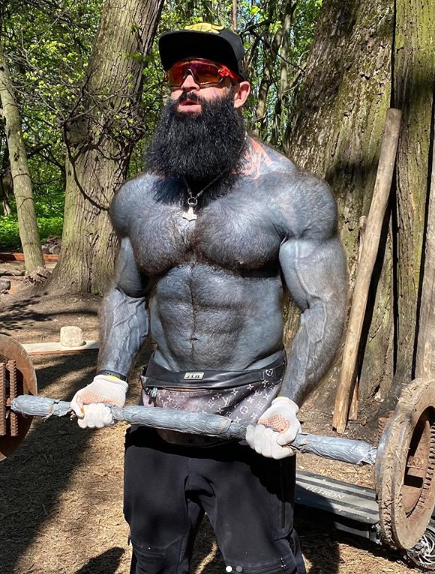 Источник: https://www.instagram.com/eltattoo666/