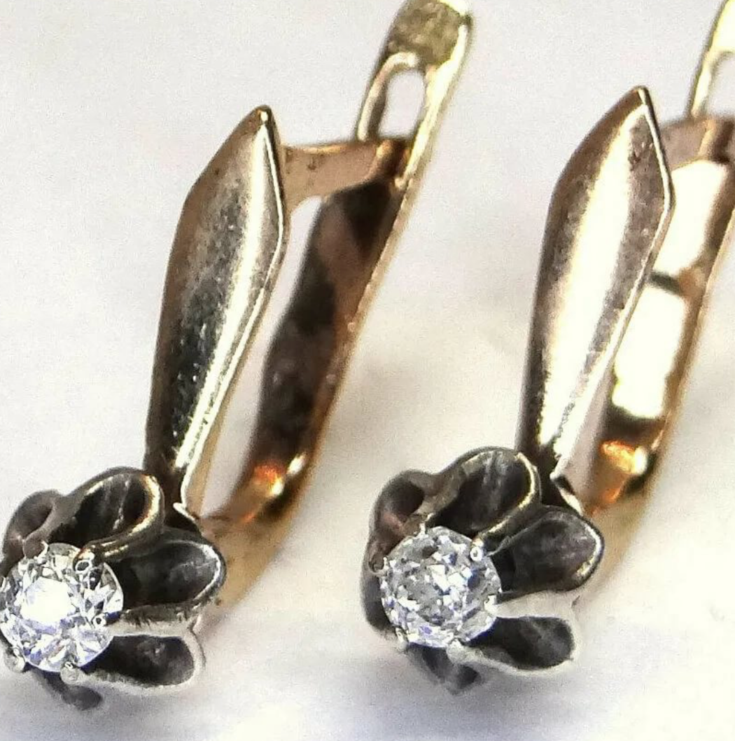 Серьги с фианитом