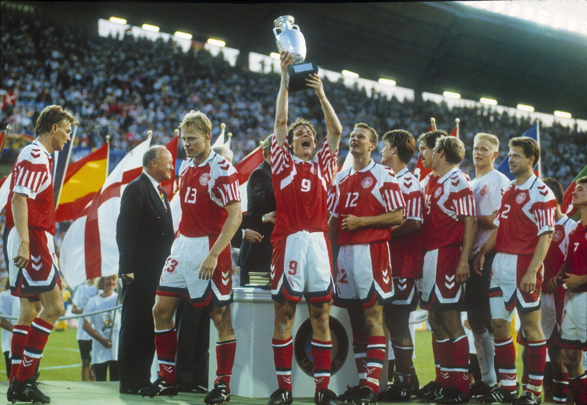 Европа 1992. Сборная Дании 1992. Сборная Дании евро 1992. Сборная Дании чемпион Европы по футболу 1992.