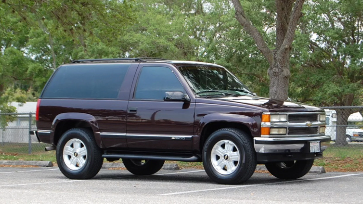 Chevrolet Tahoe 1997. Шевроле Тахо 1997. Chevrolet Tahoe 3. Джип Chevrolet Tahoe 1995.