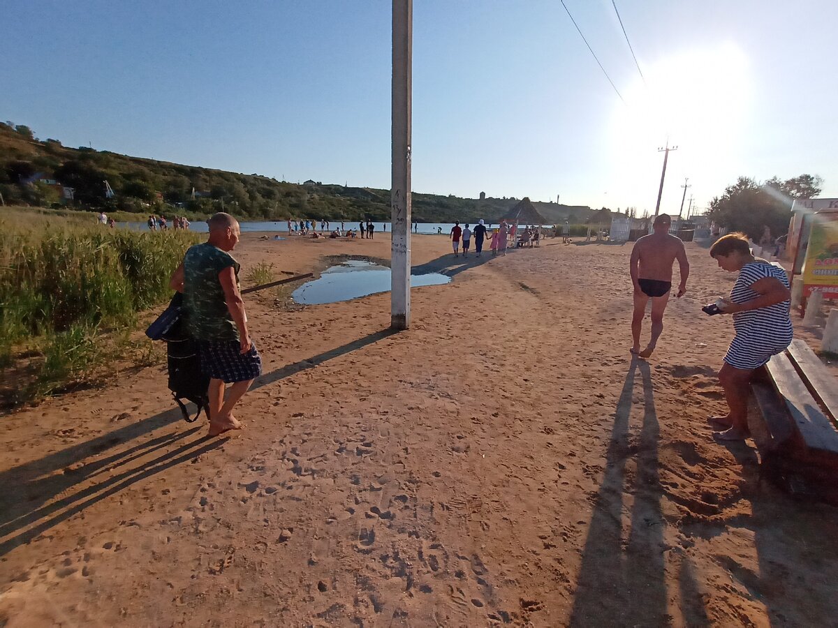 Побывал на грязевом озере в станице Голубицкая на Азовском море. Смотрите:  лечение или дурь? | Бронтозавр стучится в двери | Дзен