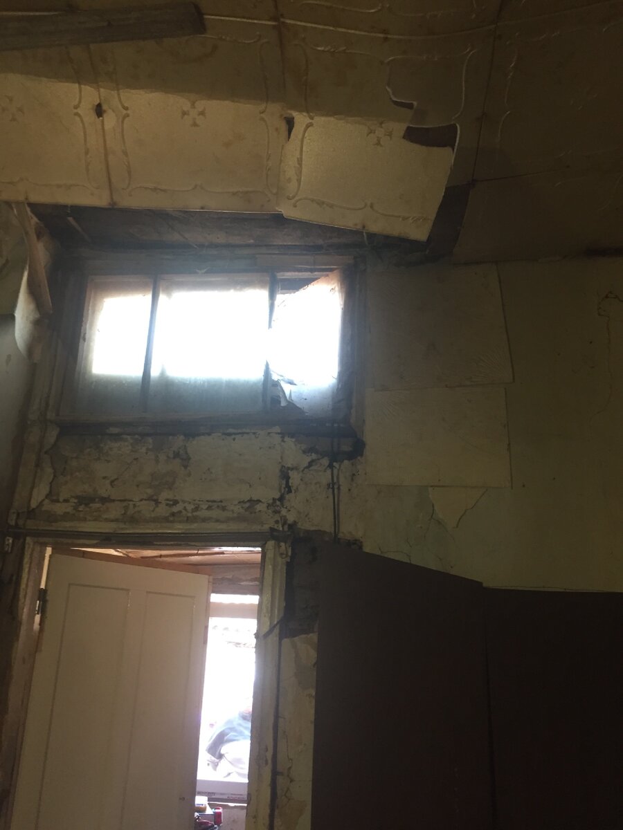 Потому что реально понимаю руки есть и голова работает, если нет подходящей работы  мы её придумаем 🤣🤣🤣🤣🙈