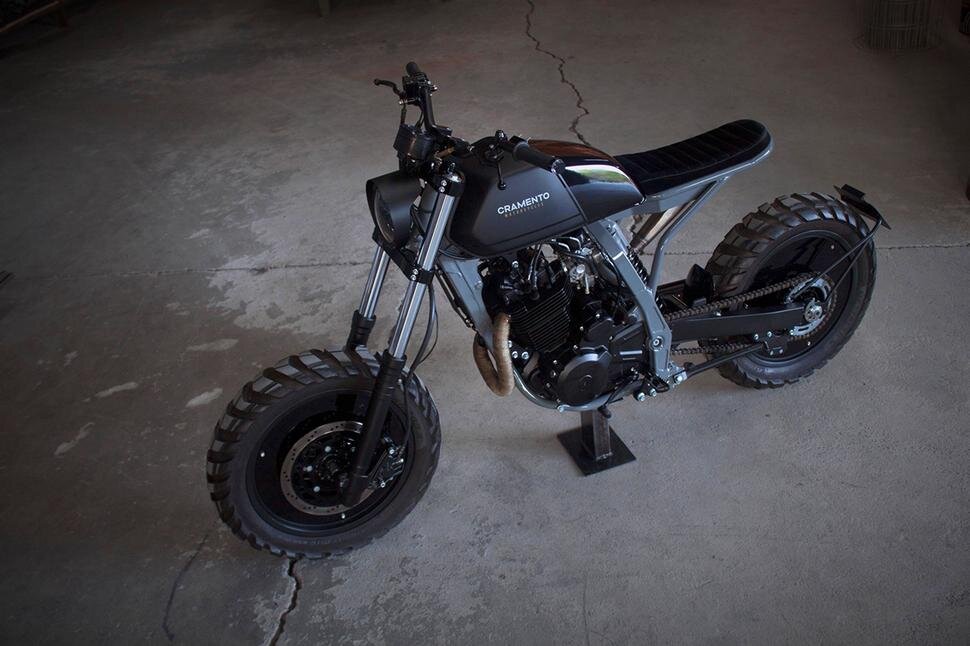 SUZUKI DR650