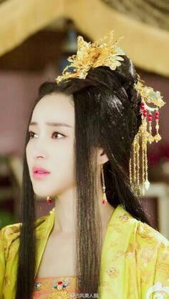 Фото с сайта: https://i.pinimg.com/236x/da/a6/30/daa630c1482065bba6b47016e6501819--drama-series-chinese-culture.jpg