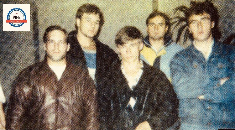 «Бройлер» слева