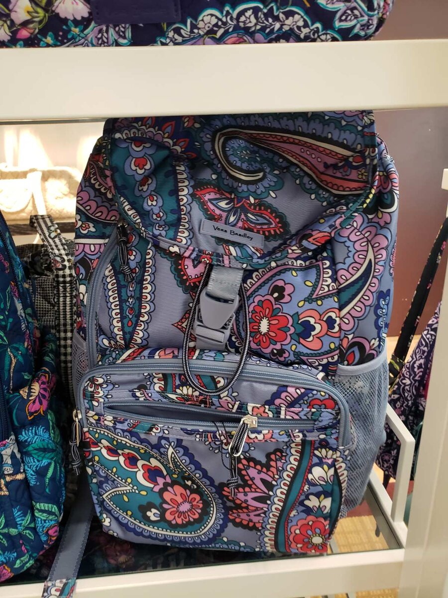 Рюкзаки от  Vera Bradley. Листайте галерею. Фото автора