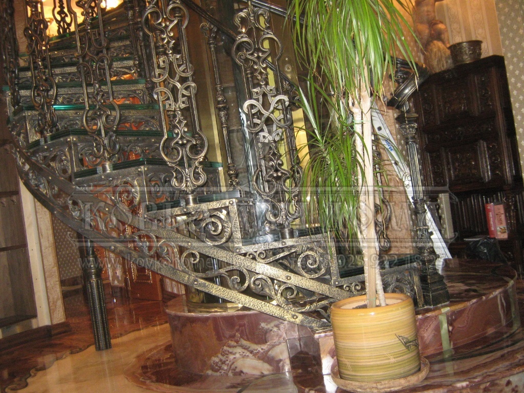 Кованая лестница №8