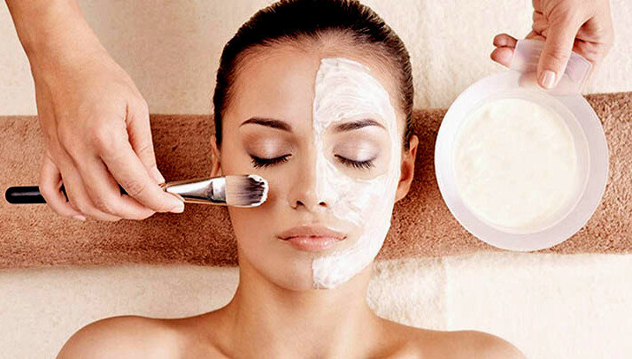  Она сможет очистить кожу от накопившейся грязи, избавить от мелких морщинок, придать свежесть вашему личику.