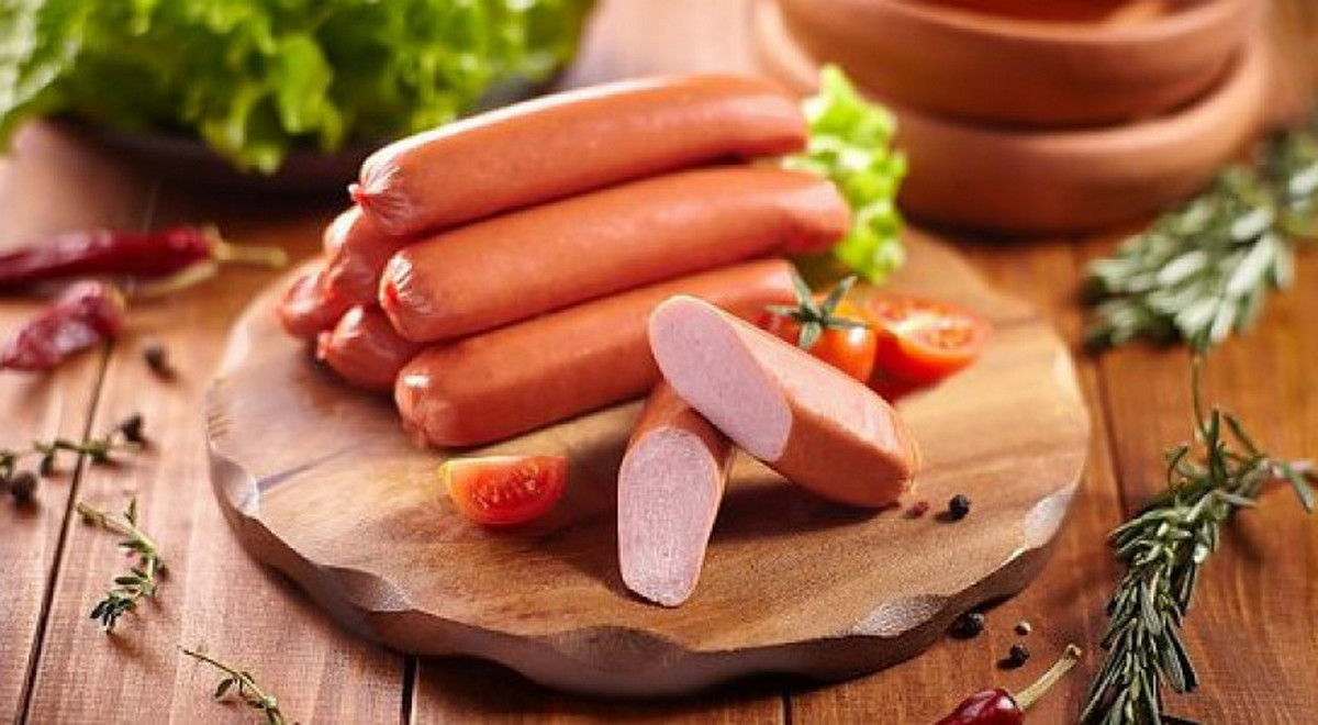 До сих пор с содрогание вспоминаю те ужасные куриные сосиски. Это конечно не те. Фото взято из открытых источников сети Интернет.