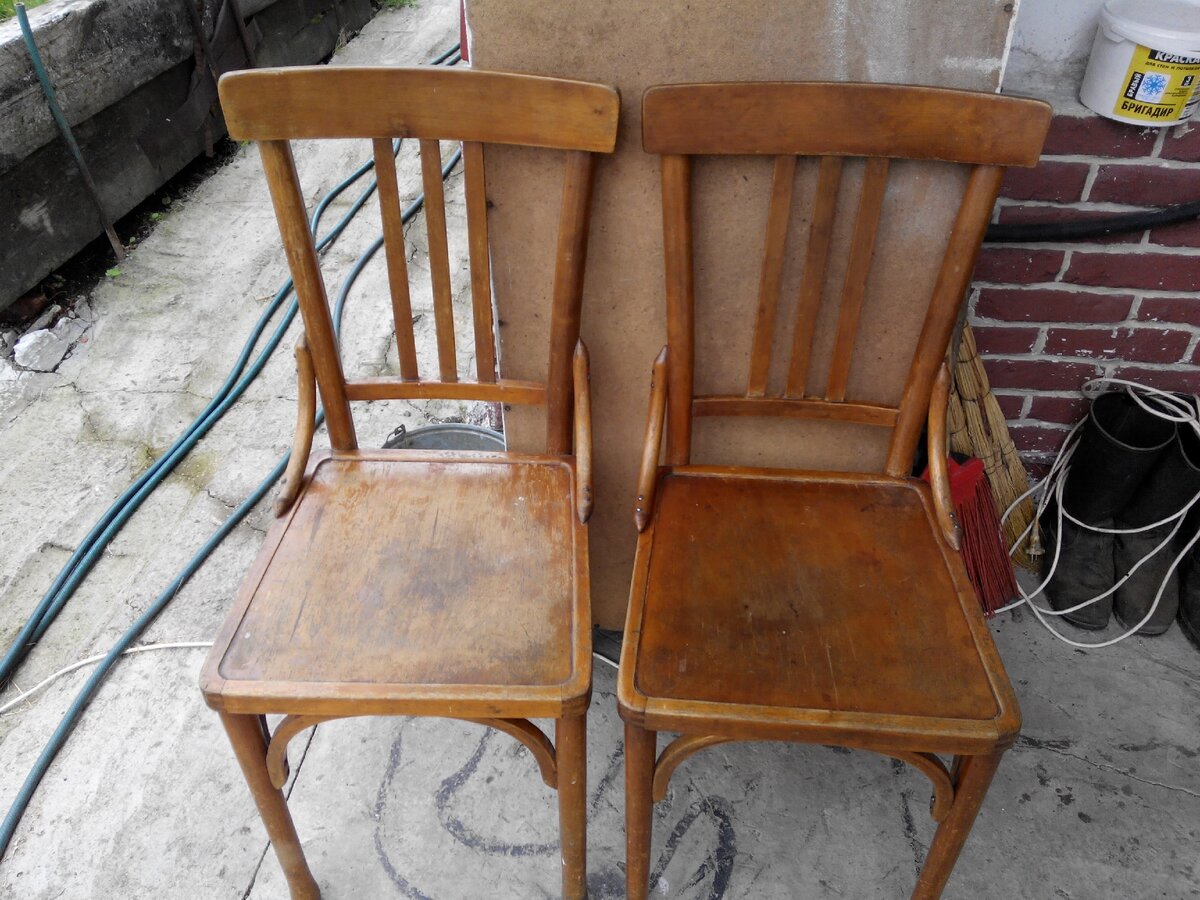 Переделка старых стульев. Новая жизнь вещей.