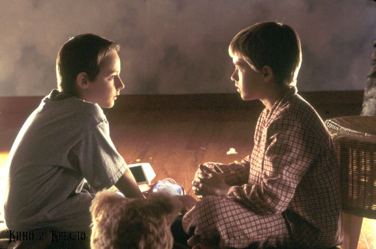 Boys in cinema. Хэйли Джоэл Осмент искусственный разум. Искусственный интеллект фильм 2001. Искусственный разум Дэвид