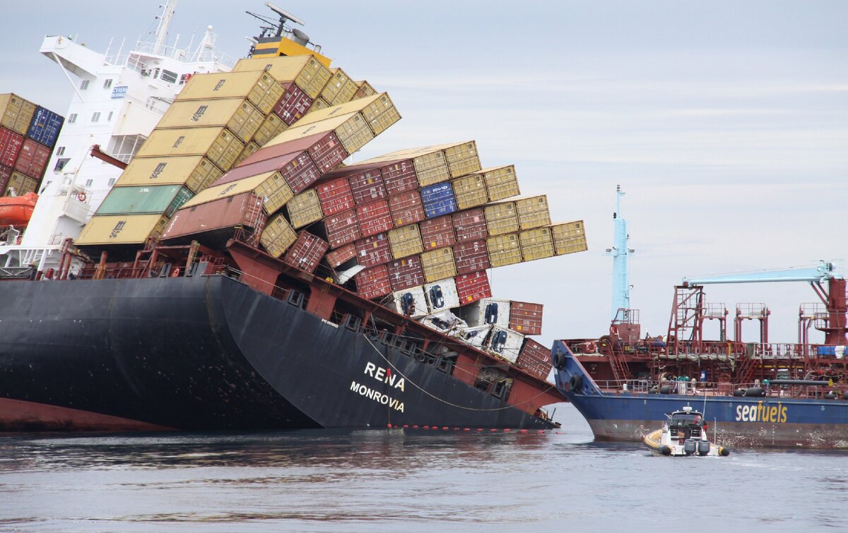 Еще не поплыл, уже проблема. 