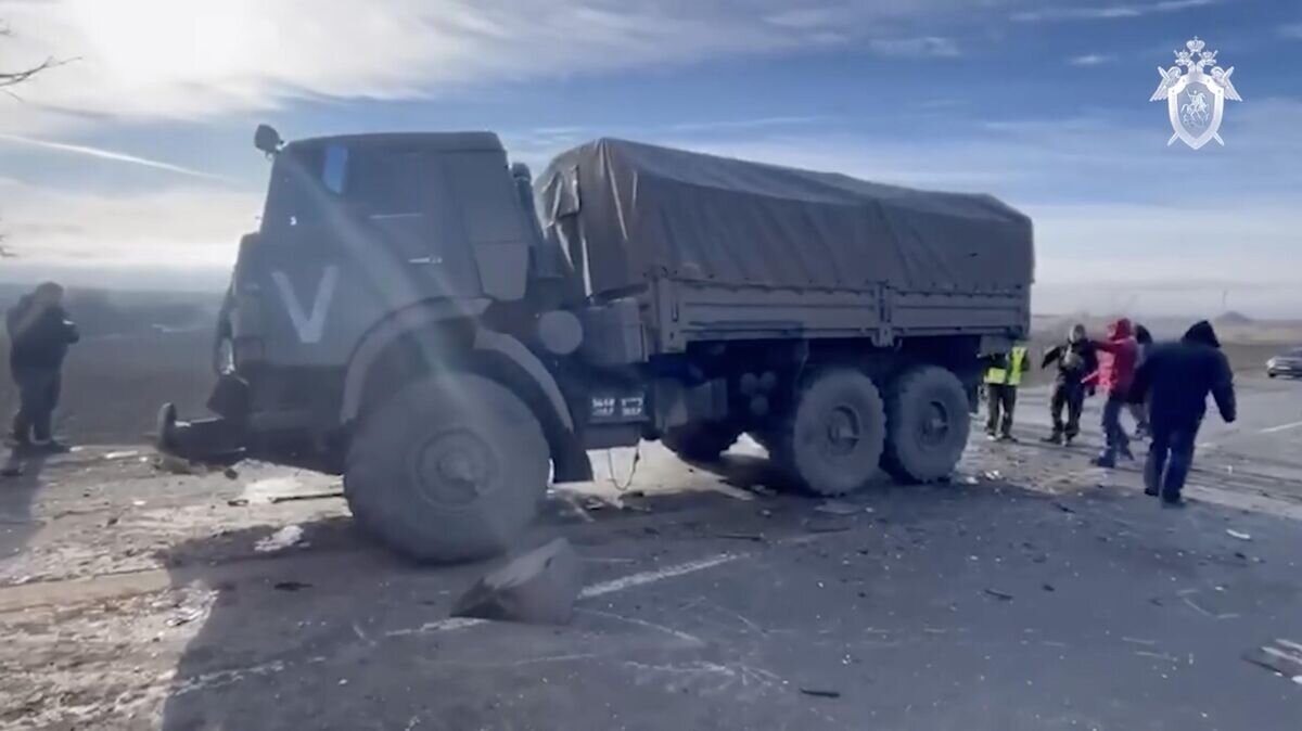    На месте ДТП между Торезом и Шахтерском в Донецкой Народной Республике. Кадр видео© Следственный комитет Российской Федерации