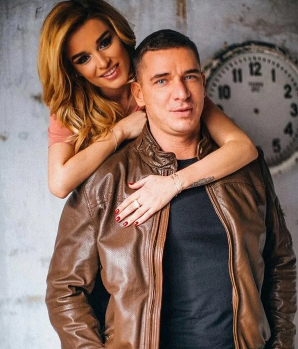 Сердюков парень бородиной