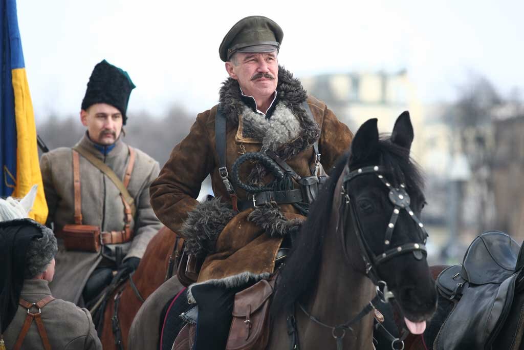 Кадр из фильма "Бела гвардия". Фото с сайта Кинопоиск