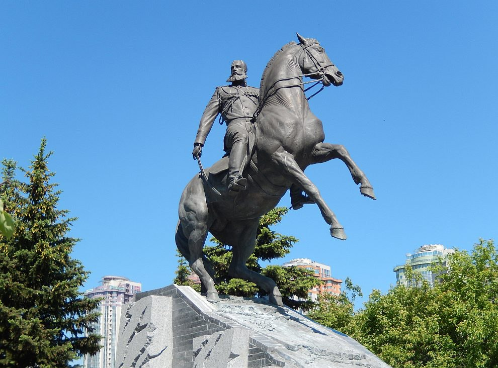 Памятник генералу скобелеву. Памятник генералу Скобелеву в Москве. Памятник генералу Михаилу Скобелеву. Памятник генералу м. д. Скобелеву..