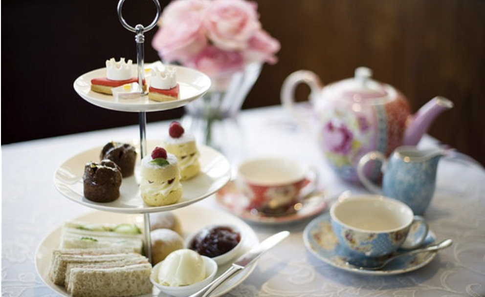 5 tea. Чайная церемония в Англии Файв о'клок. Английское чаепитие Five o'Clock Tea. Файф о клок в Англии. Чаепитие Файв о клок.