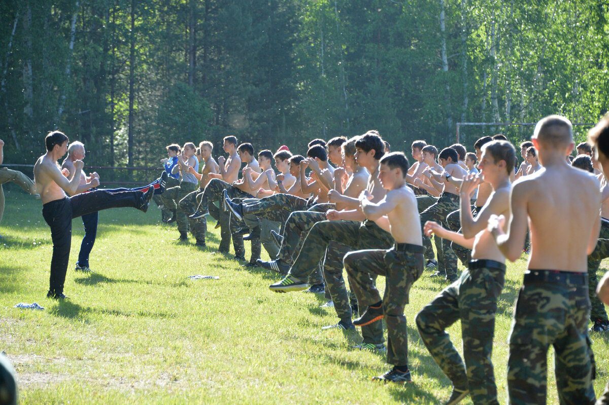 Жизнь на военных сборах