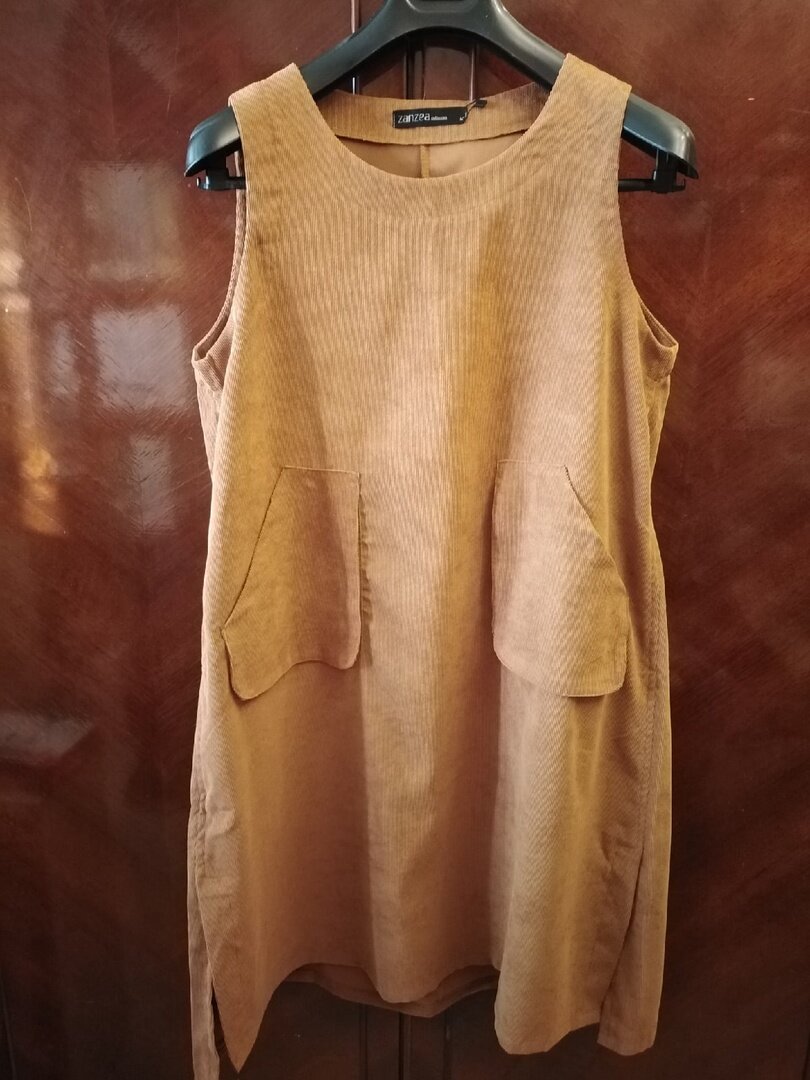 Фото автора. Сарафан из вельвета