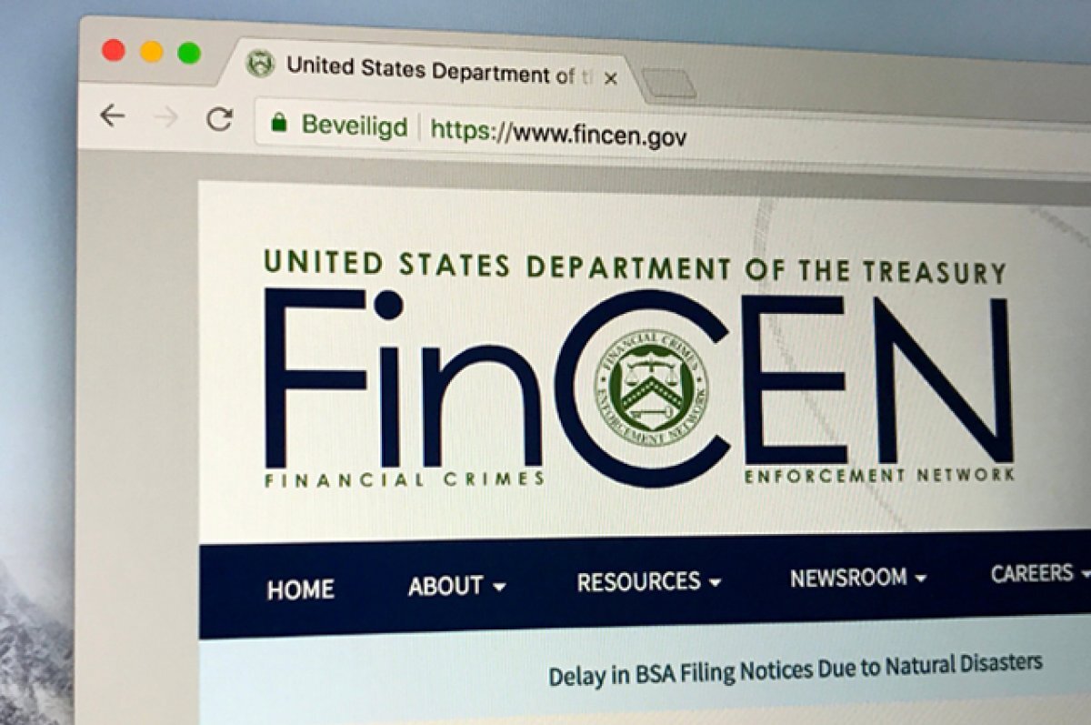    Странные платежи. В США заявили о росте операций олигархов из РФ перед СВО