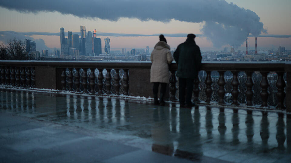 Какое сегодня атмосферное в москве. В Москву придут двадцатиградусные Морозы.