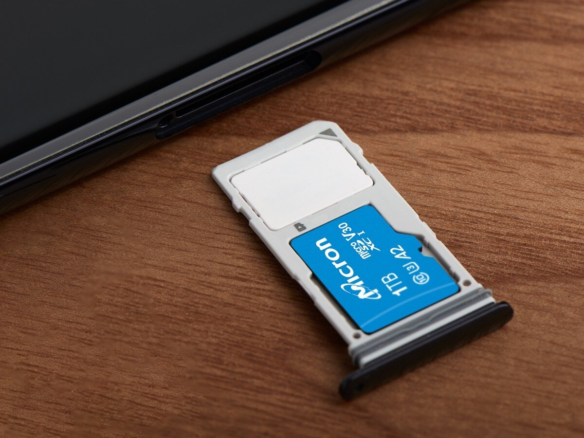    Micron начала продажи microSD-карты на 1,5 ТБ. Ценник шокирует