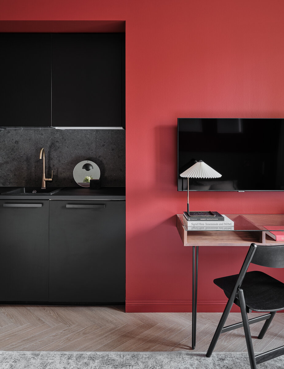 Стильно, эффектно и функционально. Необычный интерьер студии 30 кв.м. в центре Санкт-Петербурга