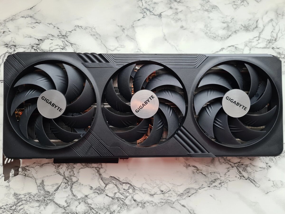 Gigabyte radeon rx 7900 xtx gaming oc