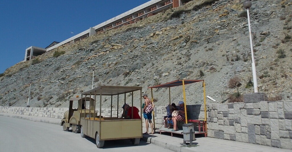 Транспорт на пляж 40 лет Победы с моря для ленивых