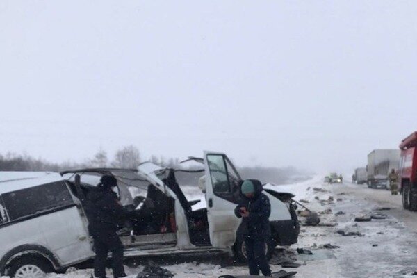    Одним из пяти погибших в ДТП с микроавтобусом на трассе из Самары оказался 10-летний житель Бузулука