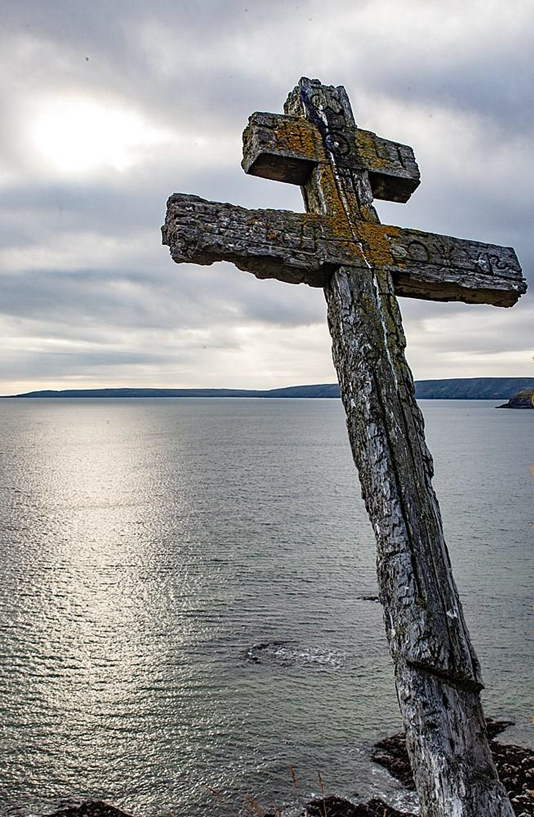 Поморский крест на берегу Кольского полуострова. Источник изображения:  ardm2016.livejournal.com