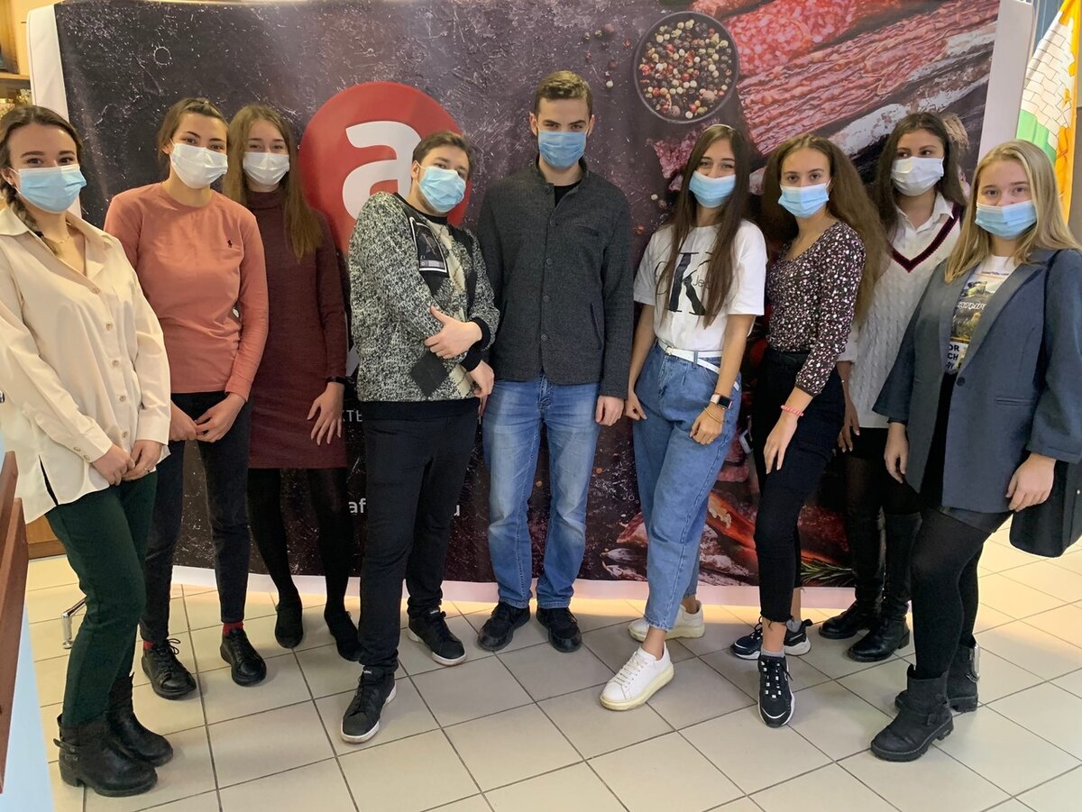 Внутривузовский конкурс "Маркетинговый ход"