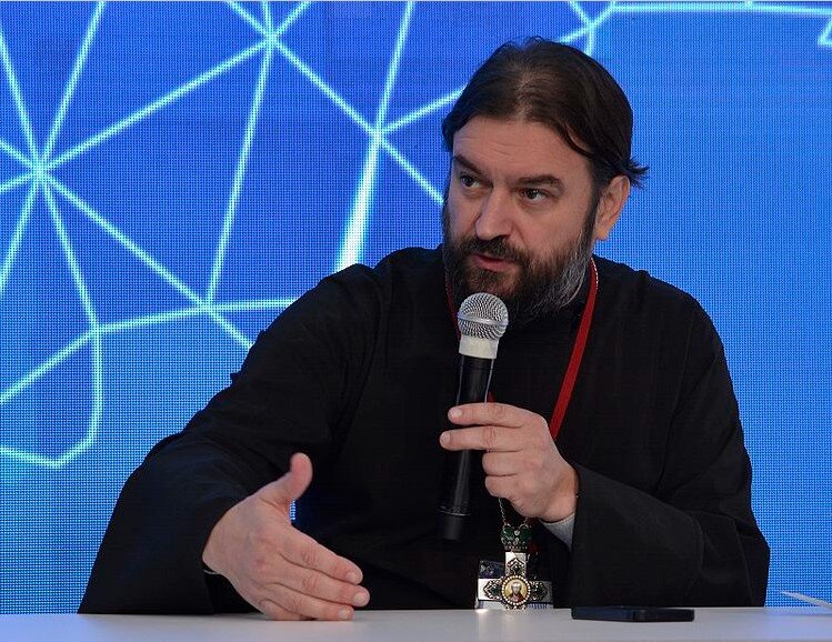 Андрей Ткачев - священнослужитель Русской православной церкви, митрофорный протоиерей, клирик храма святителя Василия Великого, Патриаршего подворья в селе Зайцево Одинцовского района Московской области, проповедник и миссионер, телеведущий.