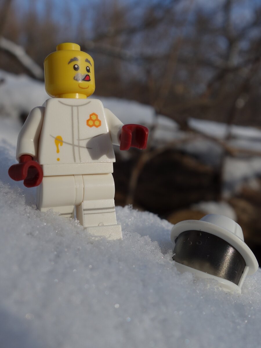 Да, я знаю, что данный персонаж плохо подходит для этих декораций.