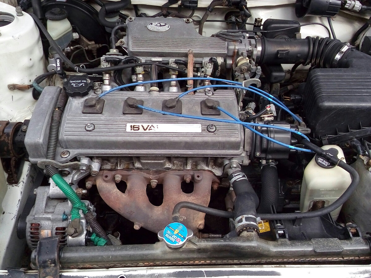 Подкапотное пространство. Фото из открытых источников