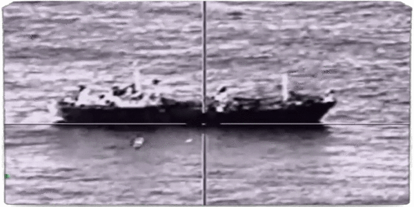 Источник: Минобороны России. Су-34 может и по морским целям, а с новым оборудованием обнаружит их на огромном расстоянии. 