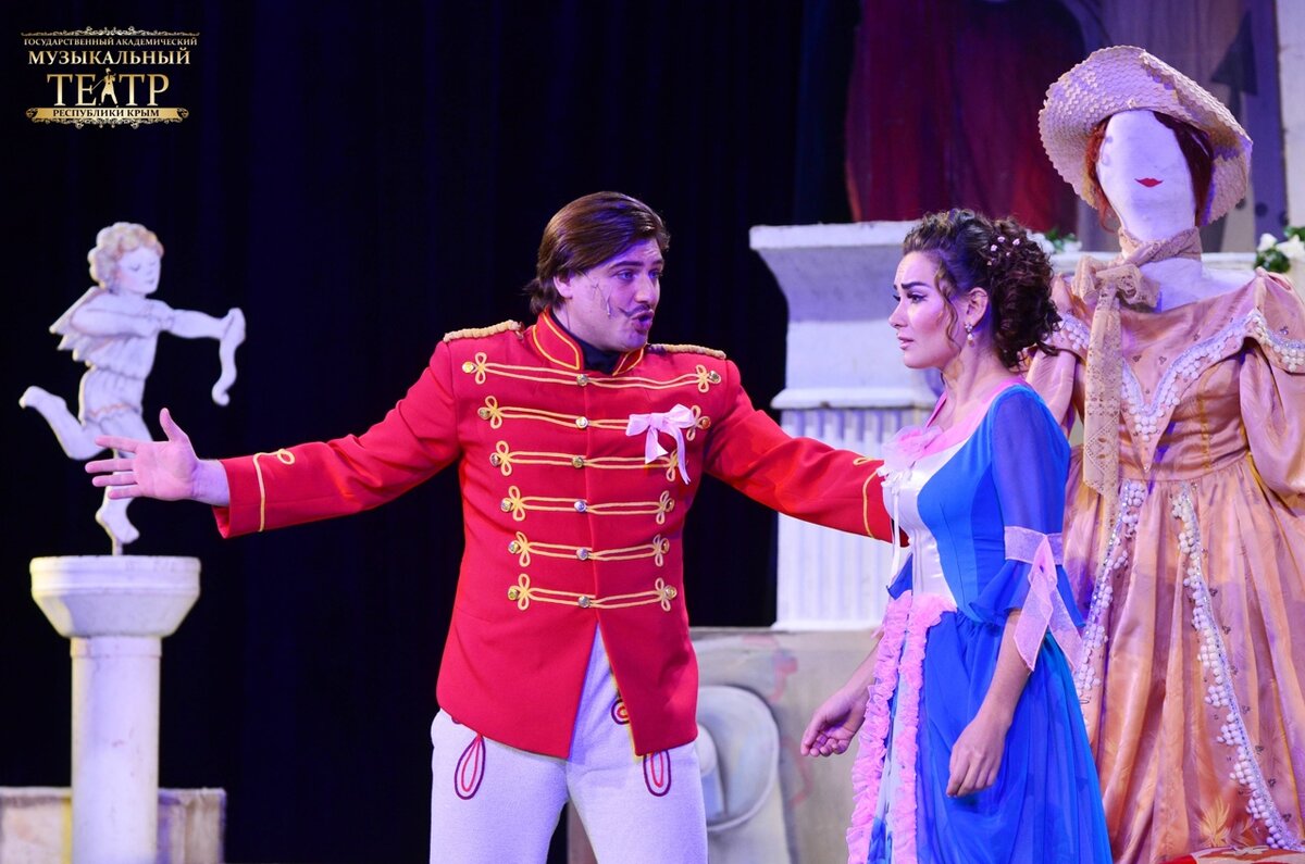 Музыкальная комедия "Дамы и гусары". Фото со спектакля
