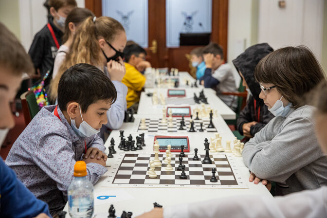 Принять участие в турнире мог любой, достаточно подать заявку на официальном сайте.


