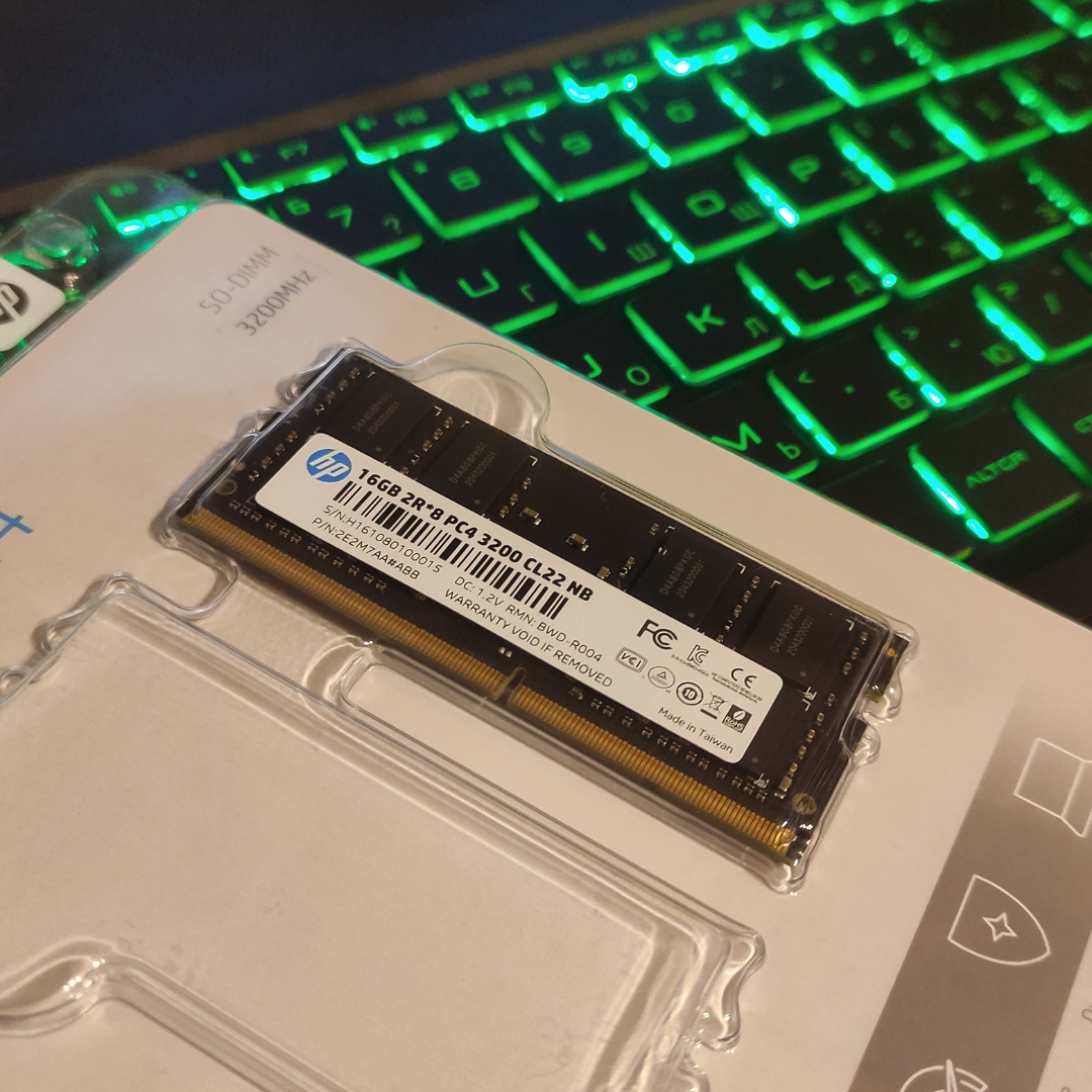 "Фирмовая" память от ХП на 16ГБ