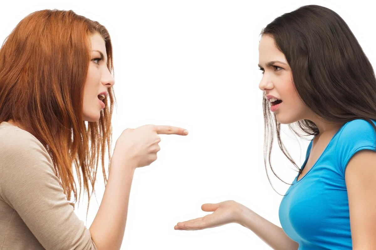 Ссора подруг. Подруги ругаются. Подруги ссорятся. Две женщины ругаются. Wrong arguments