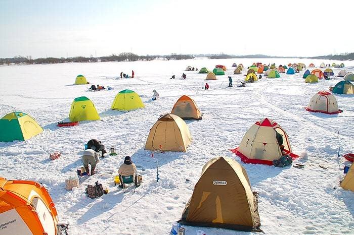палаточный городок.